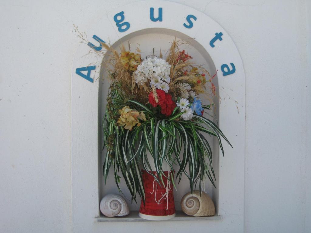Augusta Studios & Apartments Náusza Kültér fotó