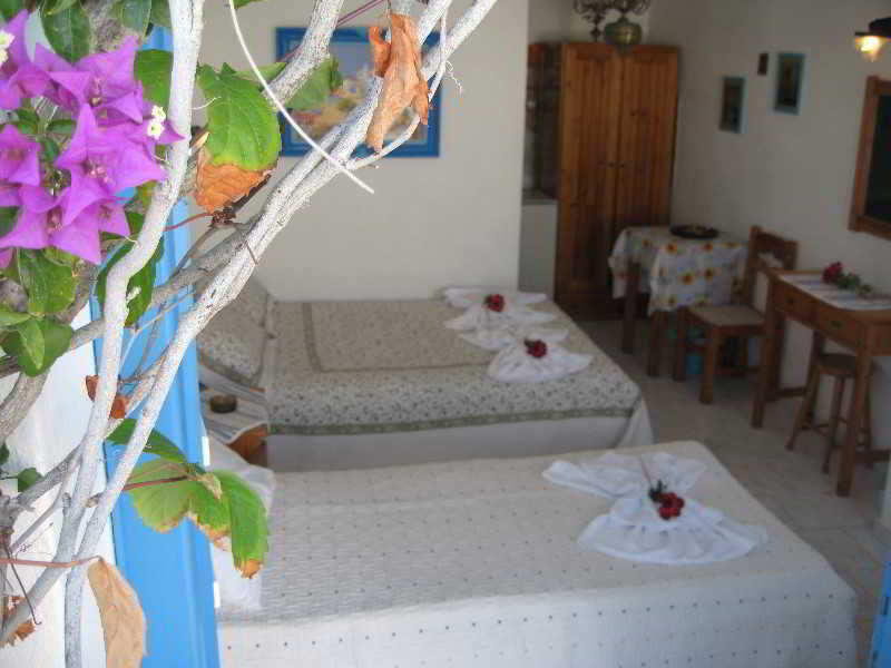 Augusta Studios & Apartments Náusza Kültér fotó